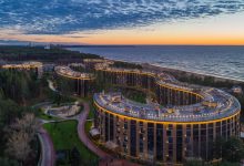 Фото - Петербуржцы оценили курортную жизнь на берегу залива