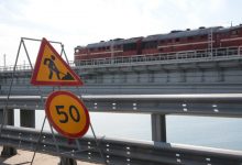 Фото - Хуснуллин заявил, что движение грузовиков по Крымскому мосту планируют открыть 15 октября